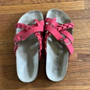 Alexis Bendel size 7 red sandals